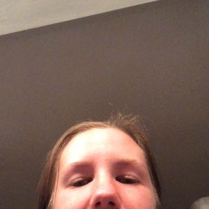 Meet your Posher, Celia